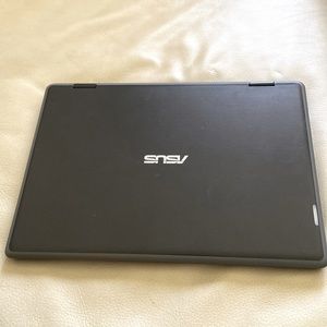 ASUS BR1100F PC LAPTOP
